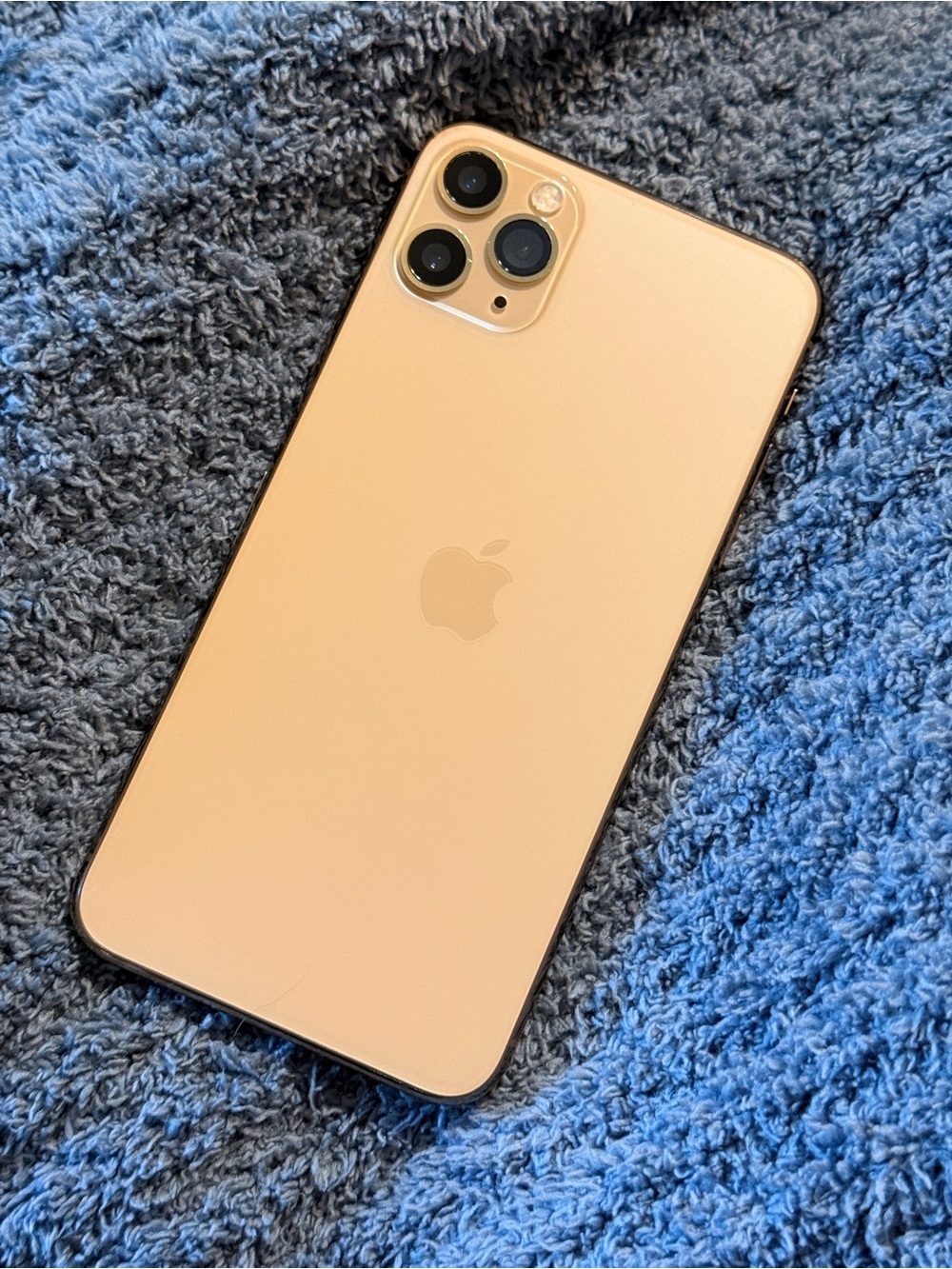 Apple iPhone 11 Pro Max - Gold Finish